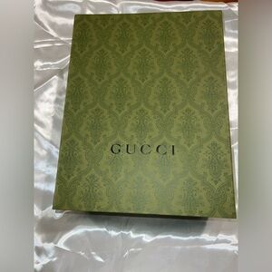 Medium Gucci Bag Box